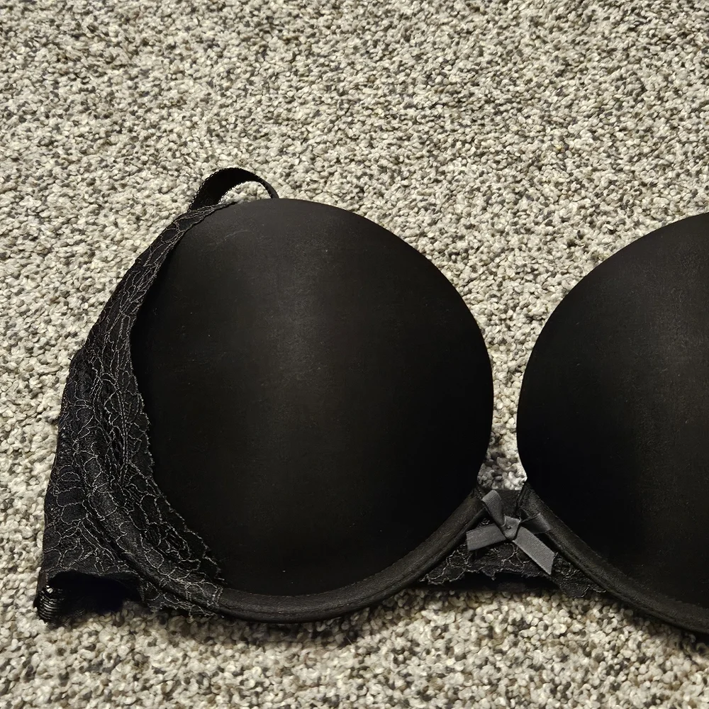 VS Dream Angels Push-Up Bra - Picture 3 of 16